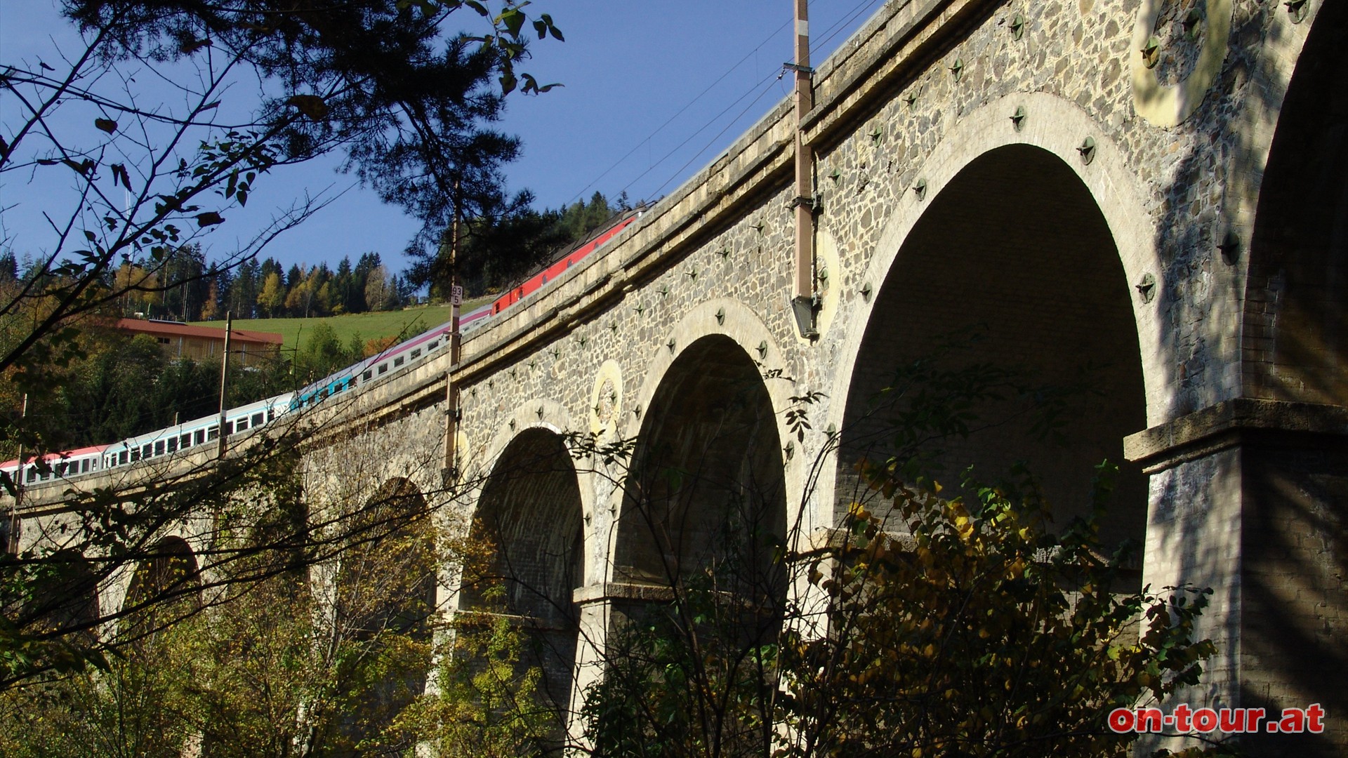 Das nchste Bauwerk - der Wagnergrabenviadukt.