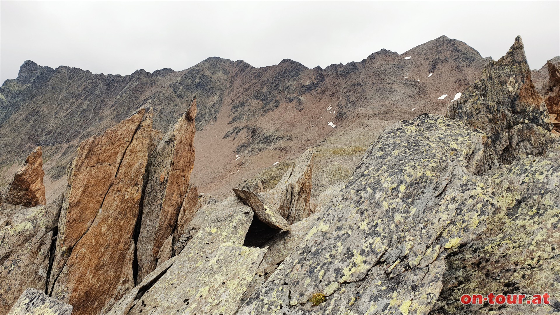 Gratverlauf zwischen Glockhaus und Bergler Fernerkogel.