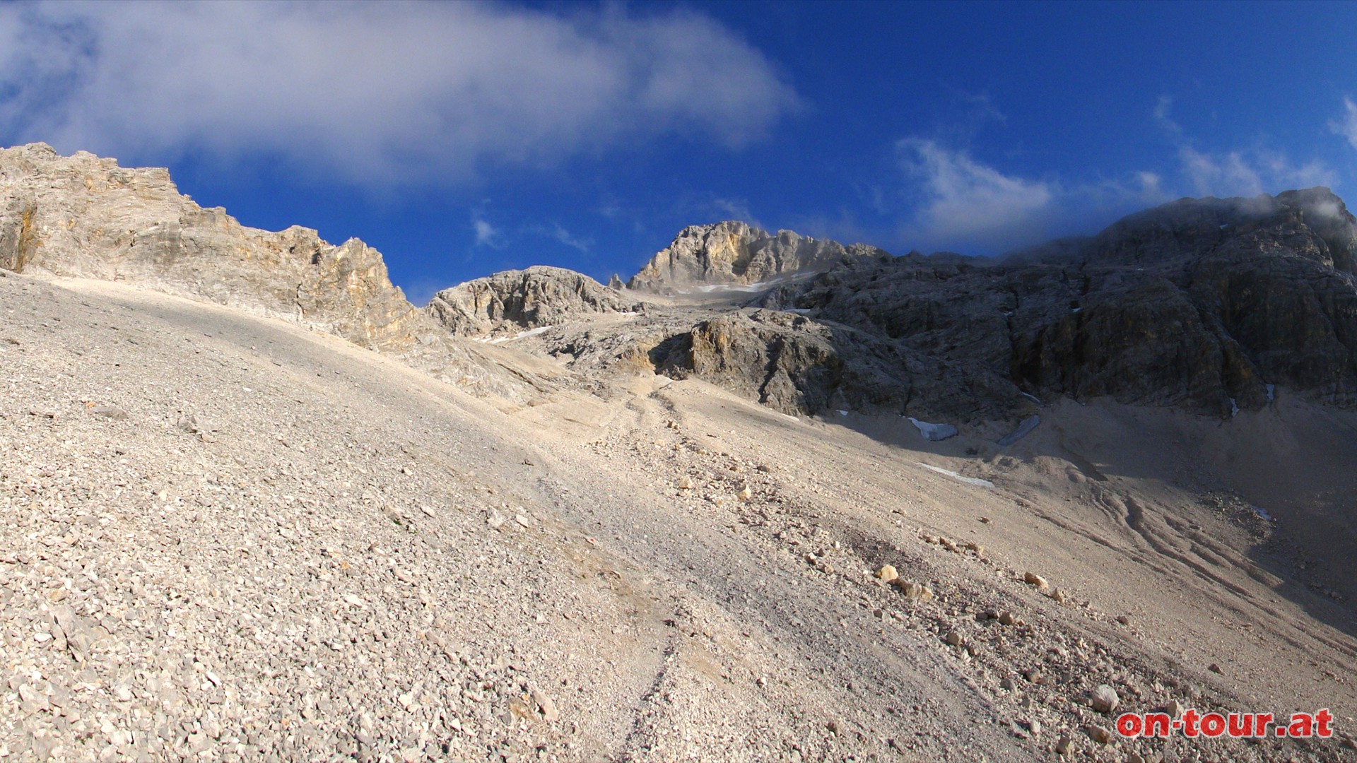 Schlauchkar mit Birkkarspitze.