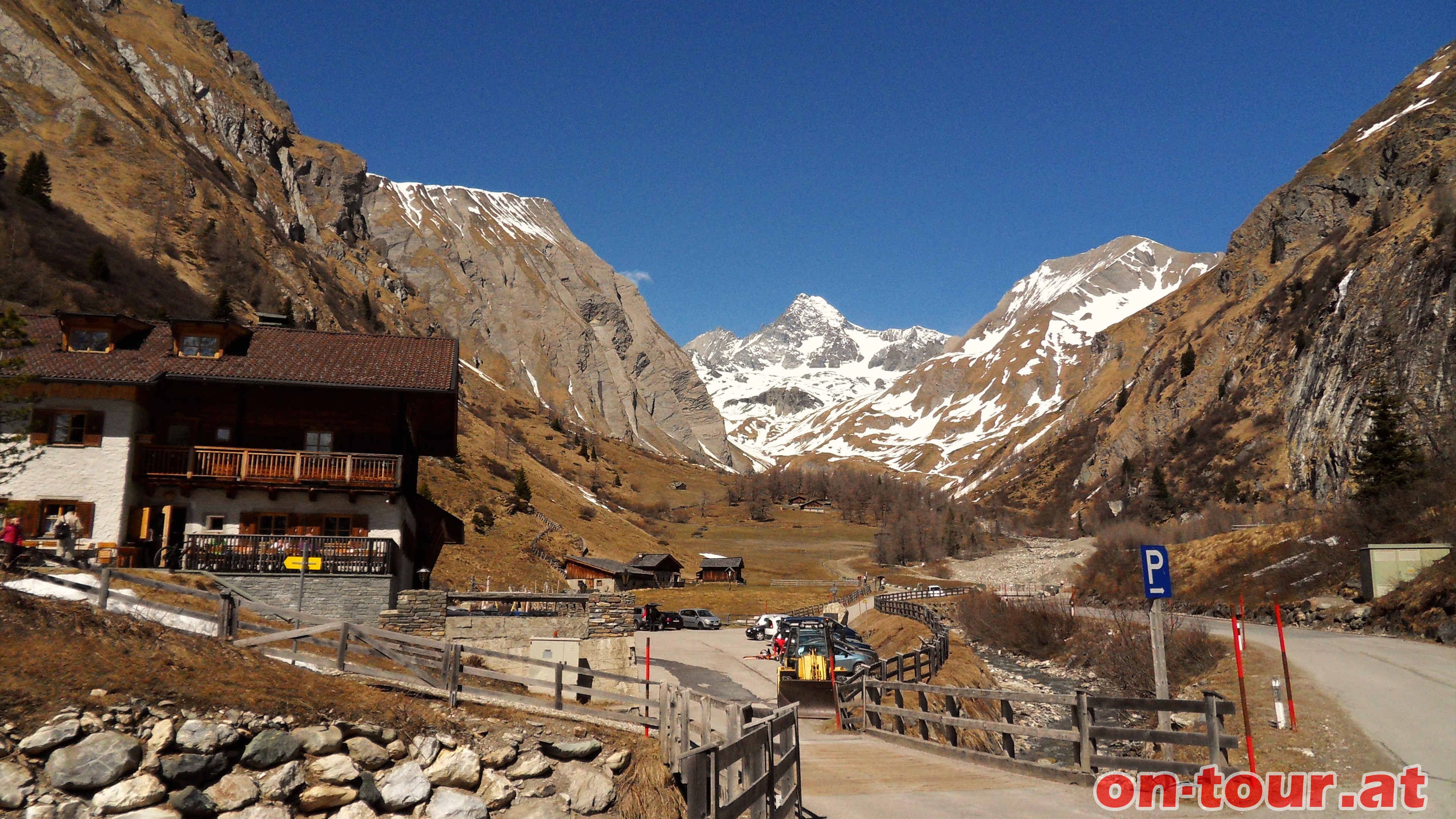 Als Start- und Sttzpunkt ist das Lucknerhaus ideal; sehr gemtlich und komfortabel, inkl. Sauna, sowie direktem Blick zum......