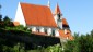 Die Pfarrkirche und die mittelalterliche Grenzbefestigung von Eggenburg.