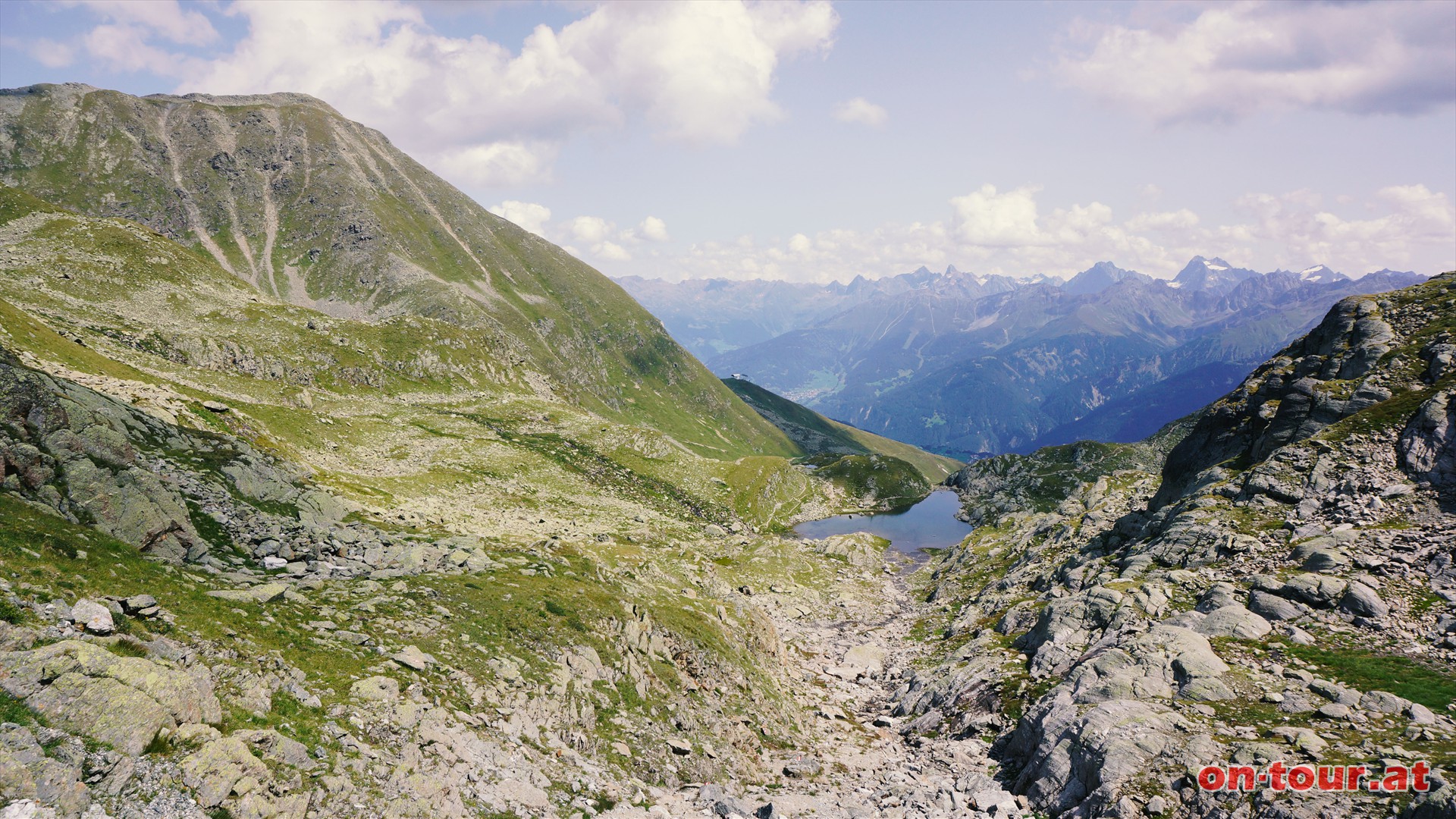 Furglerjoch; Blick zum Furglersee.