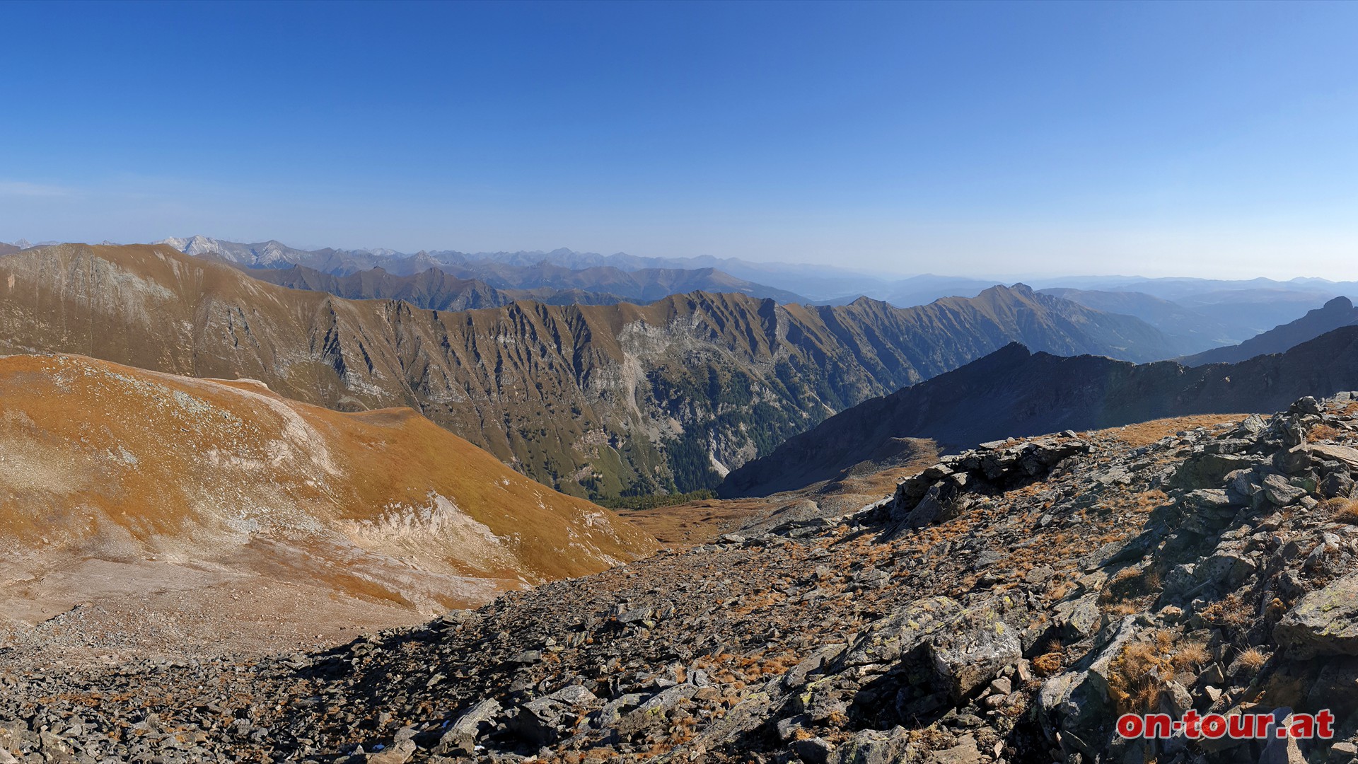 Waschgang; NO-Panorama mit Blick in die denlanisch und ins Pllatal.