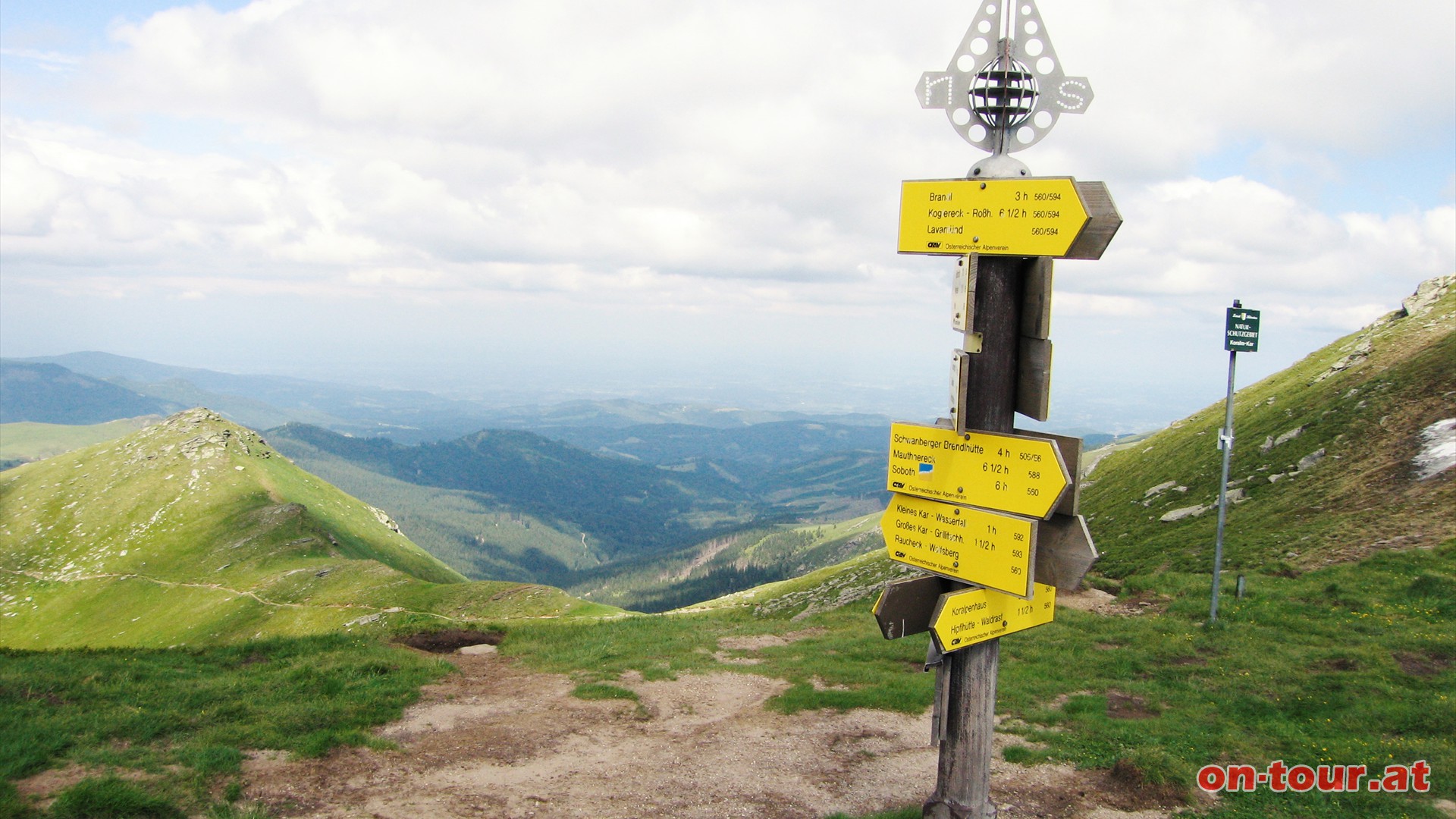 Am Sattel zwischen Kleinem und Groen Speikkogel. Links unten der Seespitz.