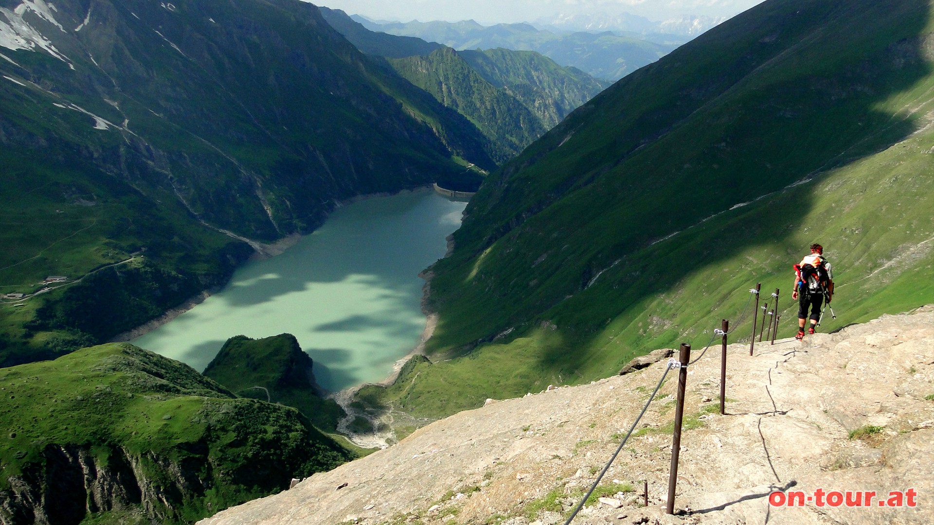 Auf dem steilen Terrain kann ein Ausrutscher bereits ....