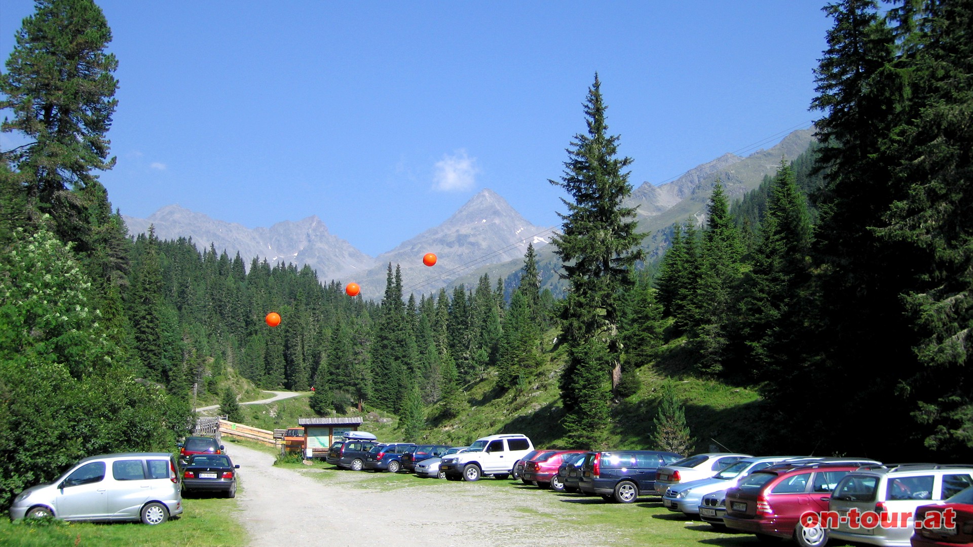 Tourstart; Parkplatz Seichenbrunn im Debanttal.