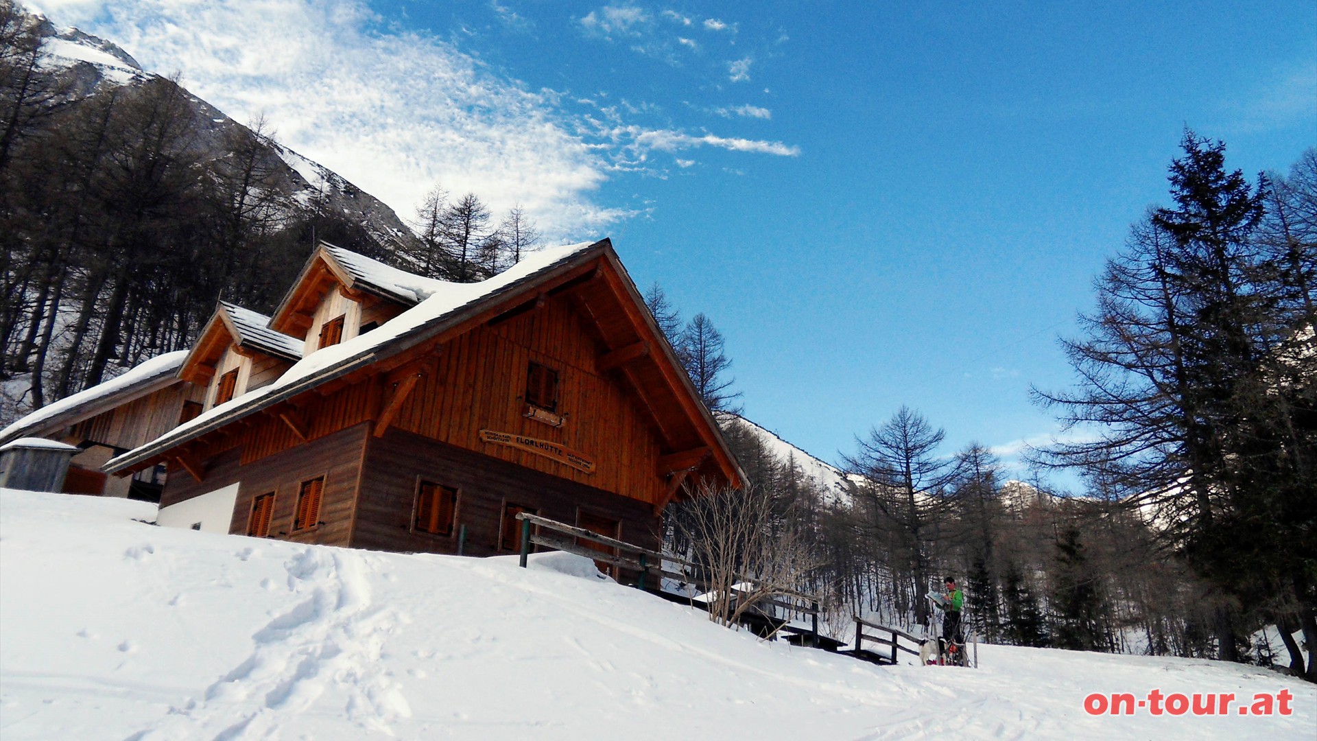 Nach dem ersten Anstieg ist die, im Winter geschlossene, Florl-Hütte erreicht.