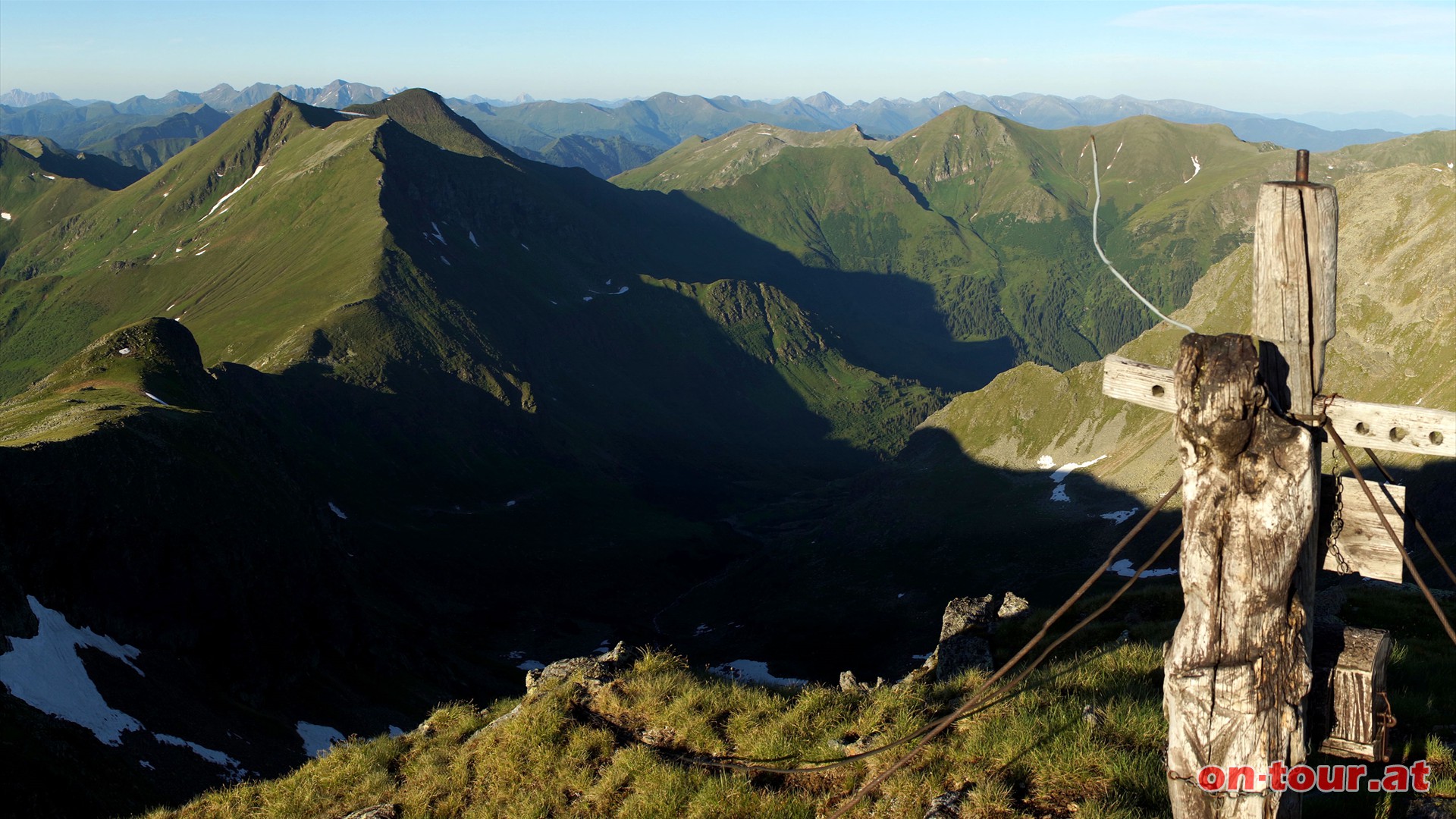 Hochweberspitze; NO-Panorama mit Eiskarspitz und Hohenwart.