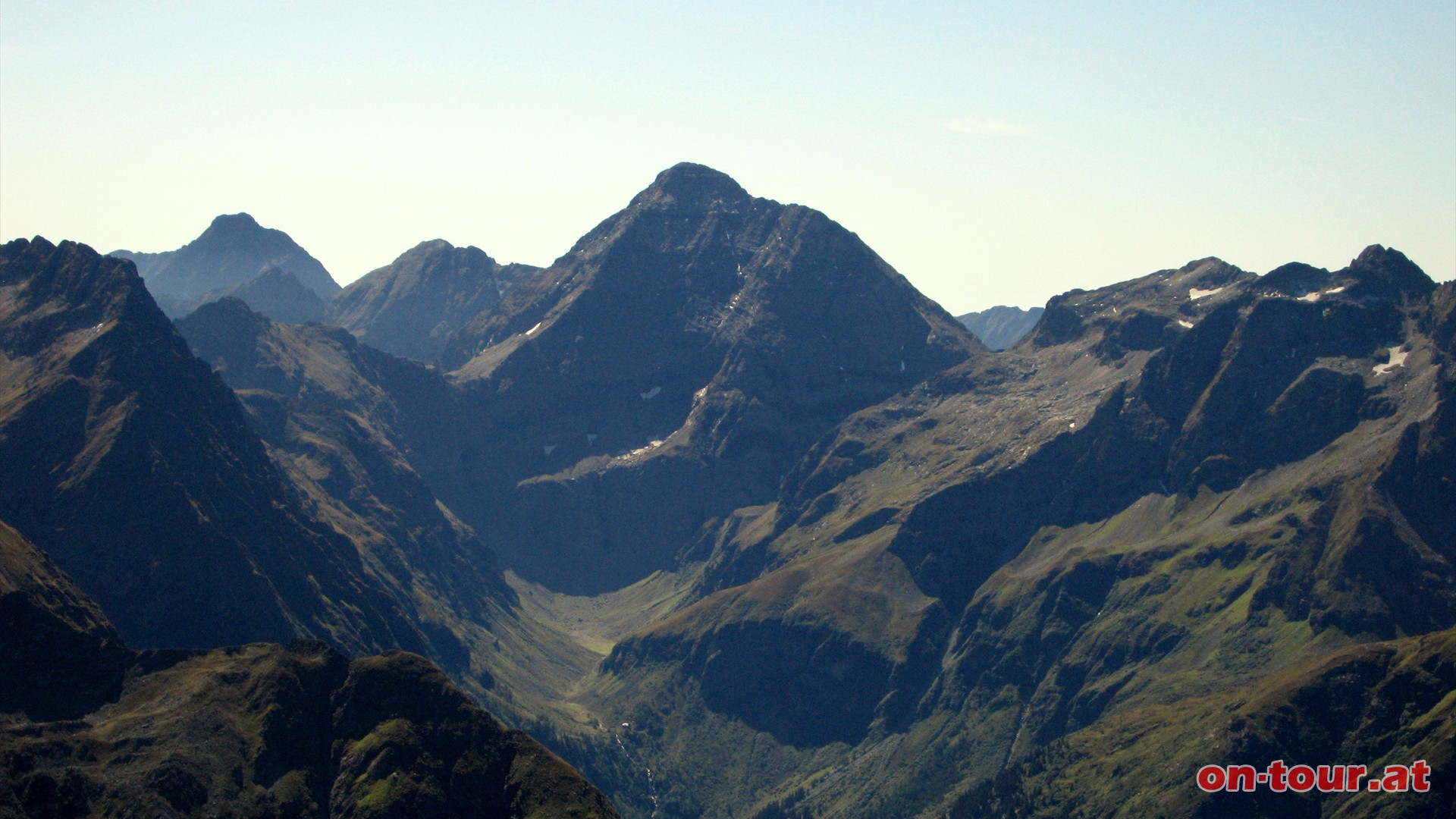 Der Knig der Schladminger Tauern - der 2.862 m hohe Hochgolling.