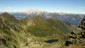 Blick ins Nachbartal. Der Moaralmsee, Hauser Kaibling und dahinter der Dachstein.