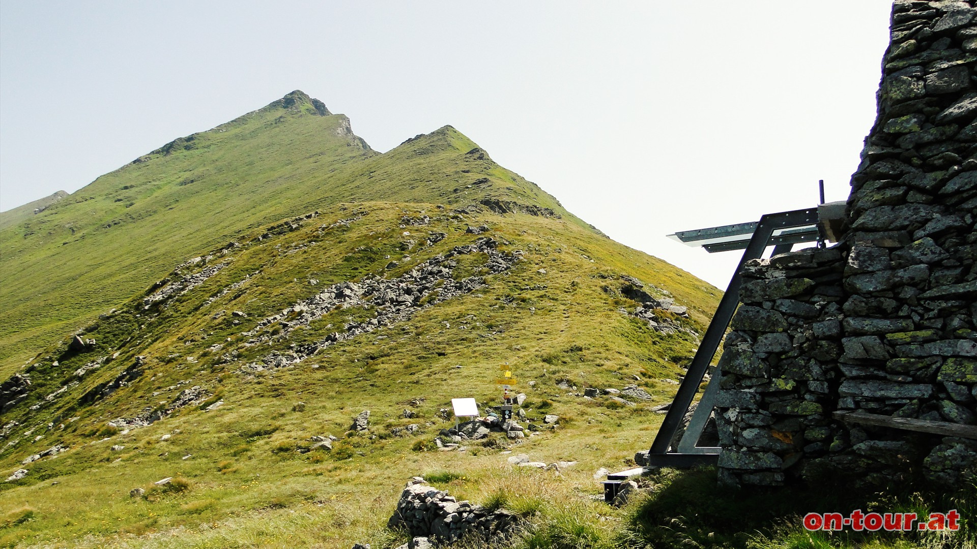 Vom Glattjoch schlielich bergauf Richtung NO - Hohenwart.
