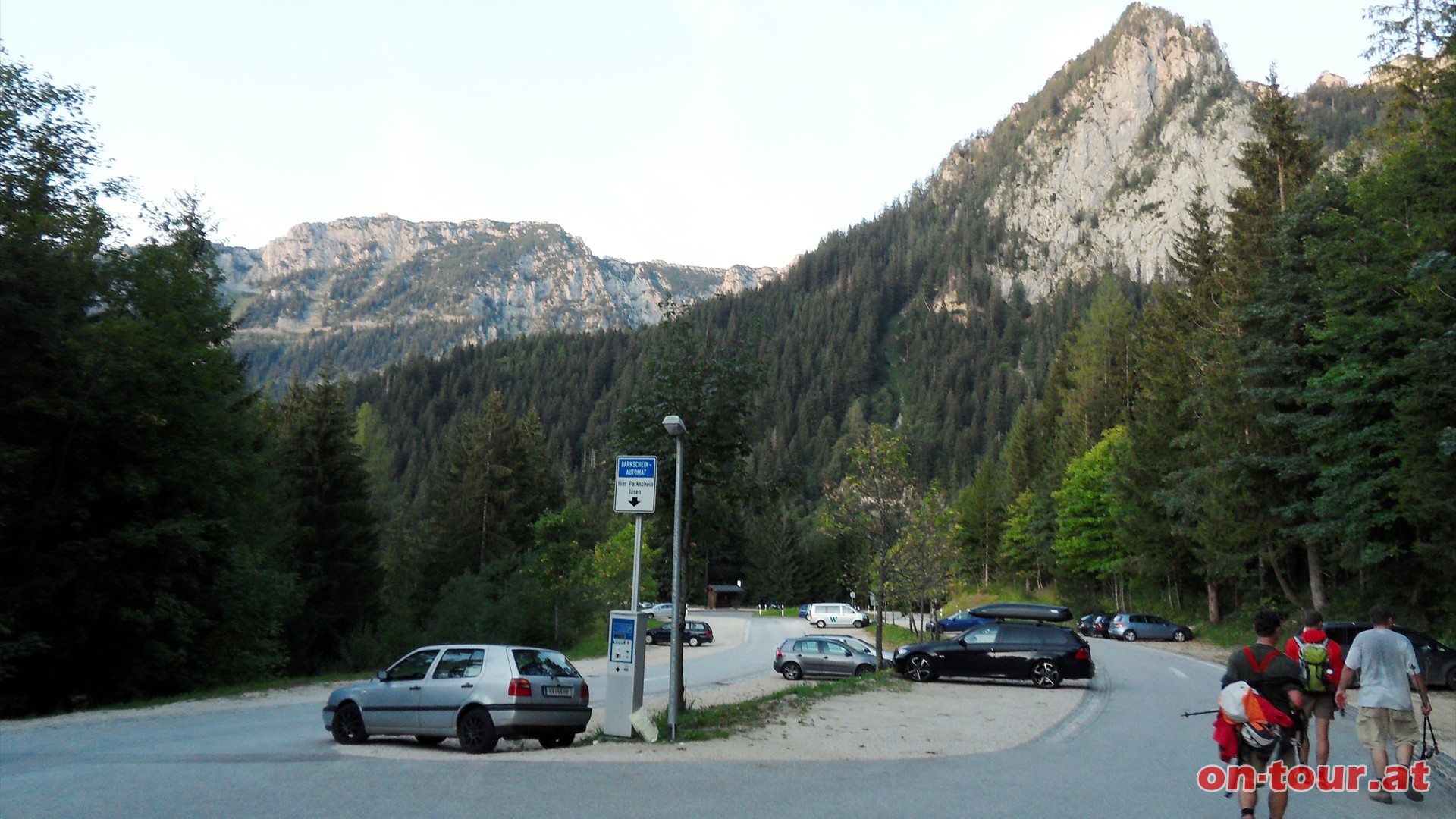 Und ber die Krautkaseralm zum Parkplatz Hinterbrand und mit dem PKW wieder zurck zur Rossfeldstr.