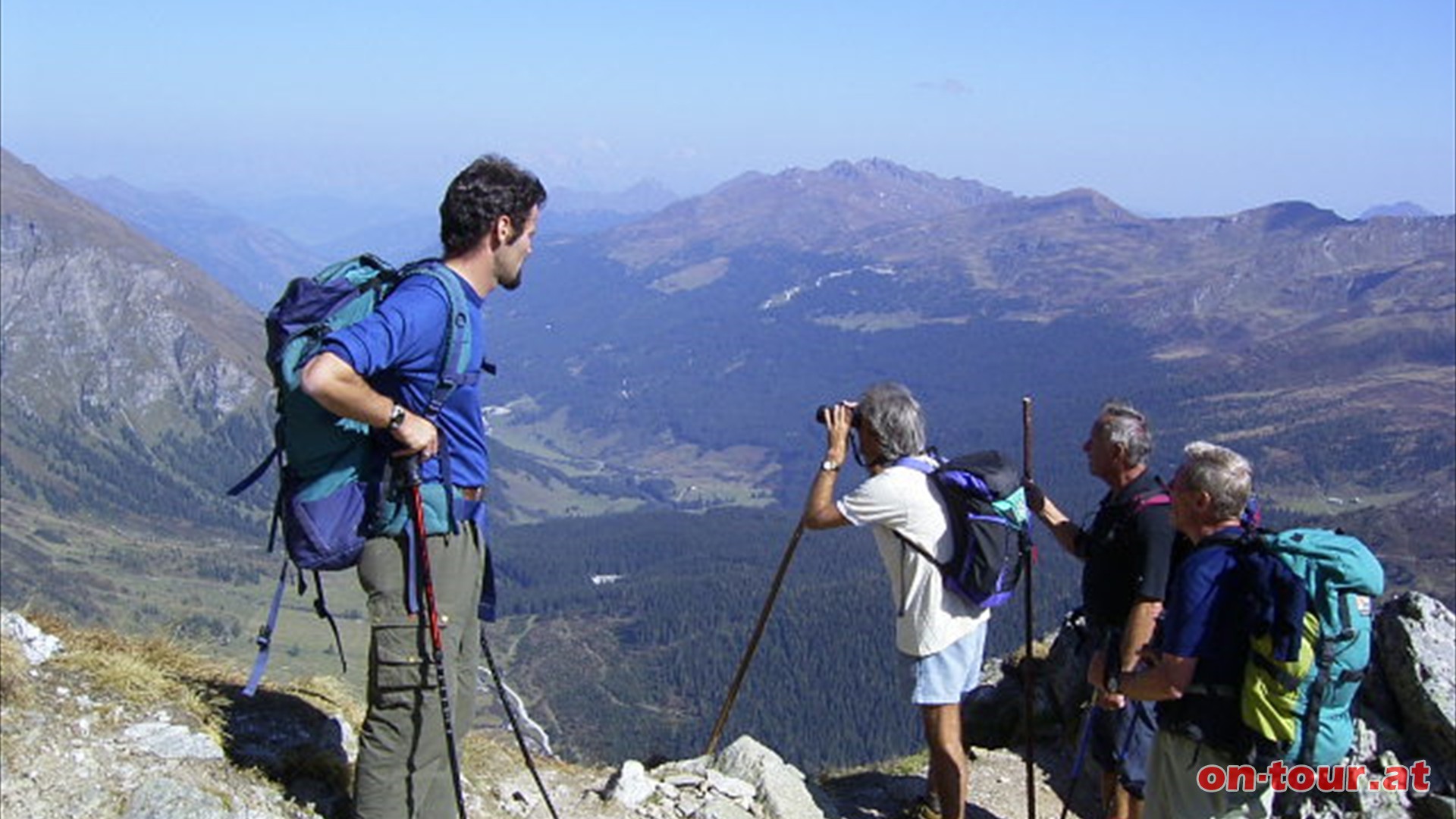 Richtung Norden erffnen sich Tiefblicke in das Rauriser Tal.