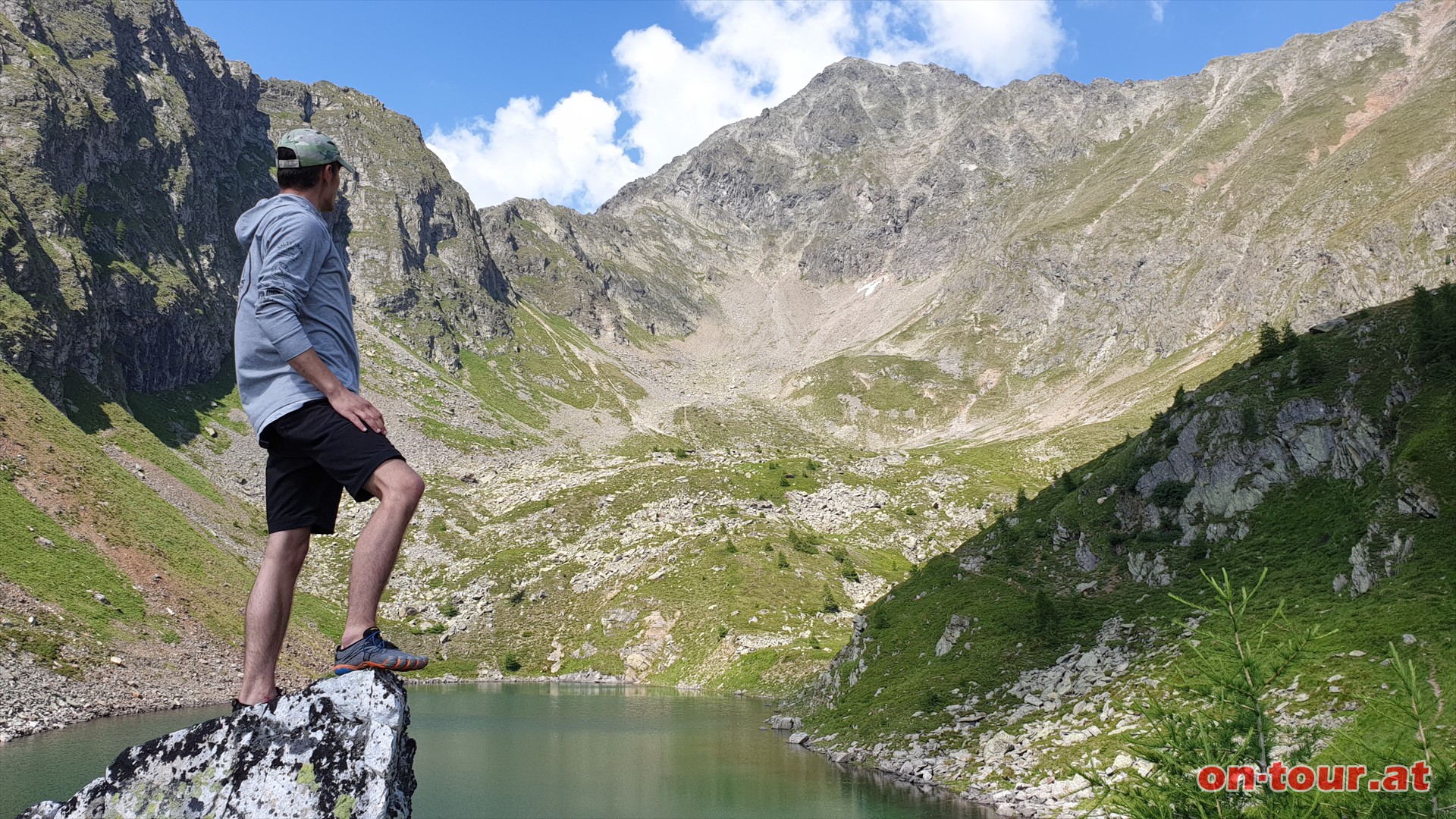 Abstieg wie Aufstieg �ber den Piendlsee.