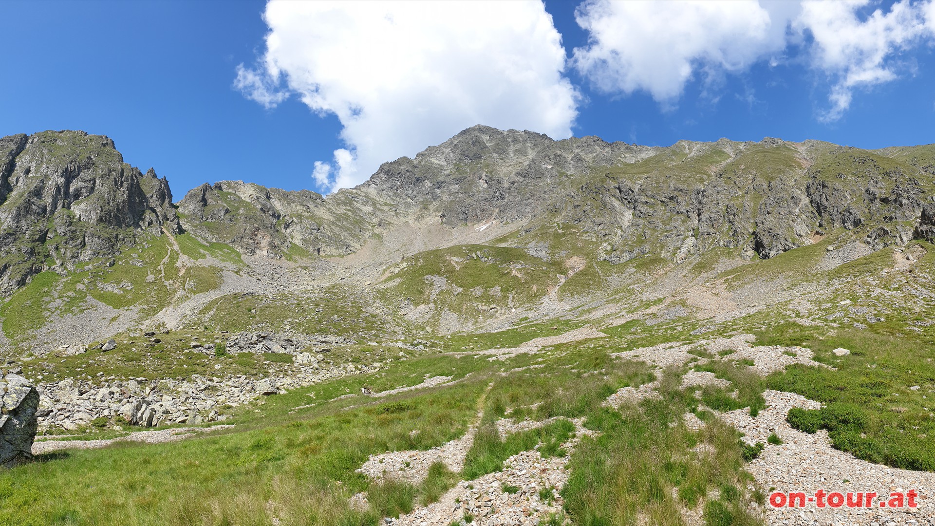 Aufstieg �ber das K�hkar.