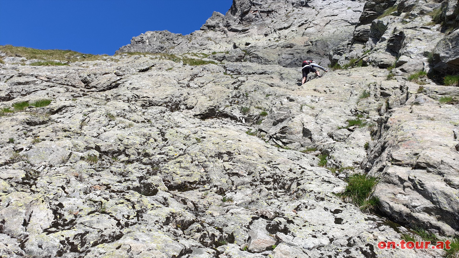 Entlang der Kasereck S�dw�nde bis zu einem Scharten�bergang. 