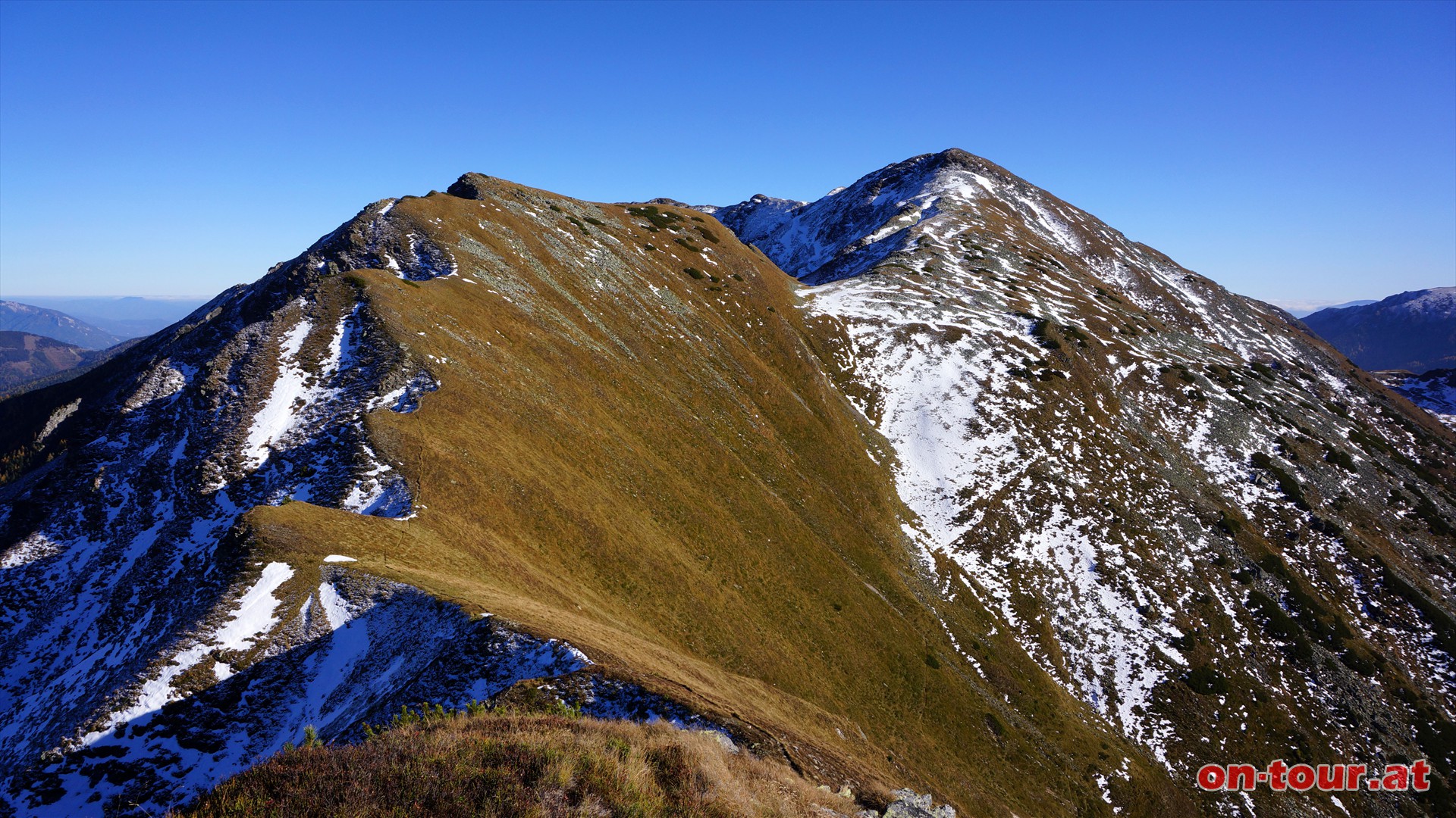 Rckblick zur Stellmauer und zum Kerschkern.