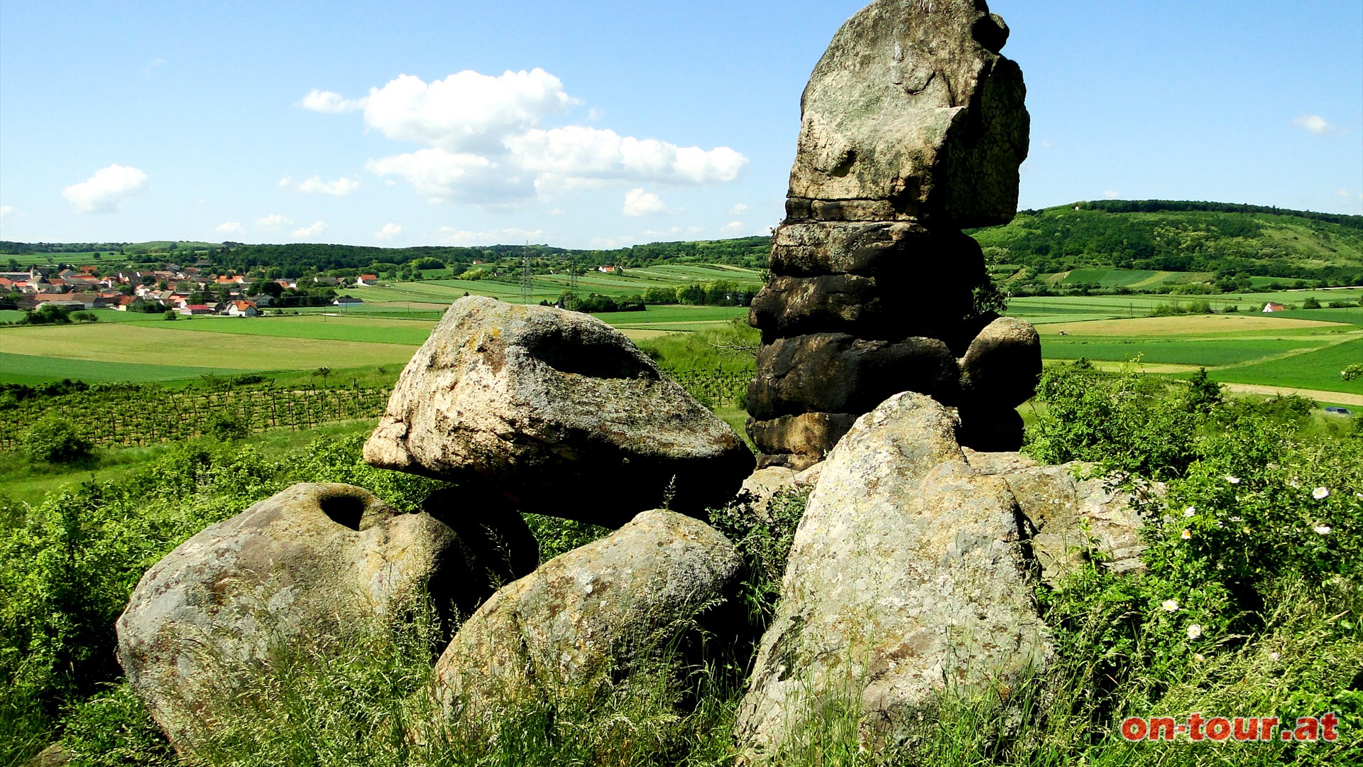 Der -Wchter-, einer der ganz groen Granitfelsen des Naturwunders -Kogelsteine & Fehnhaube-.