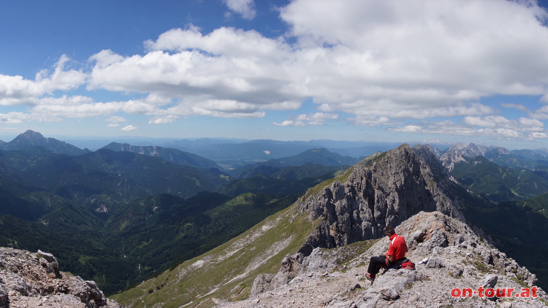 Koschutnikturm; S/W-Panorama