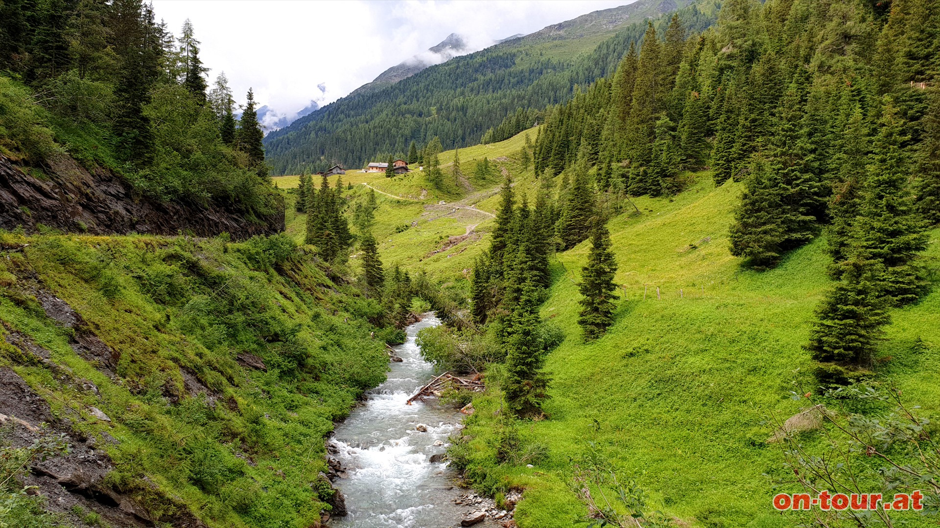 Gnitzbach und -tal.