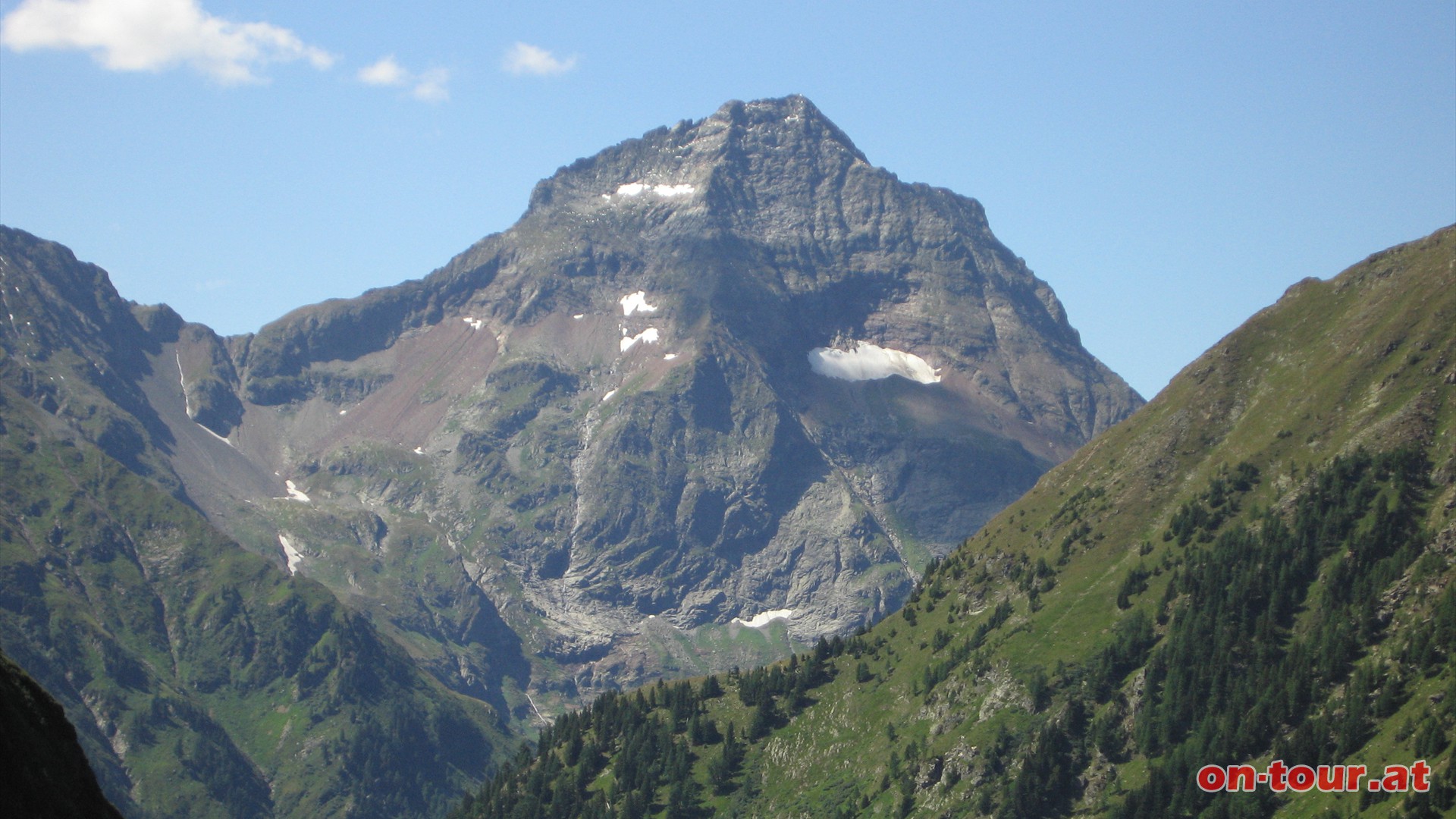Mit 2.862 m ist der Hochgolling die hchste Erhebung in den Schladminger Tauern.