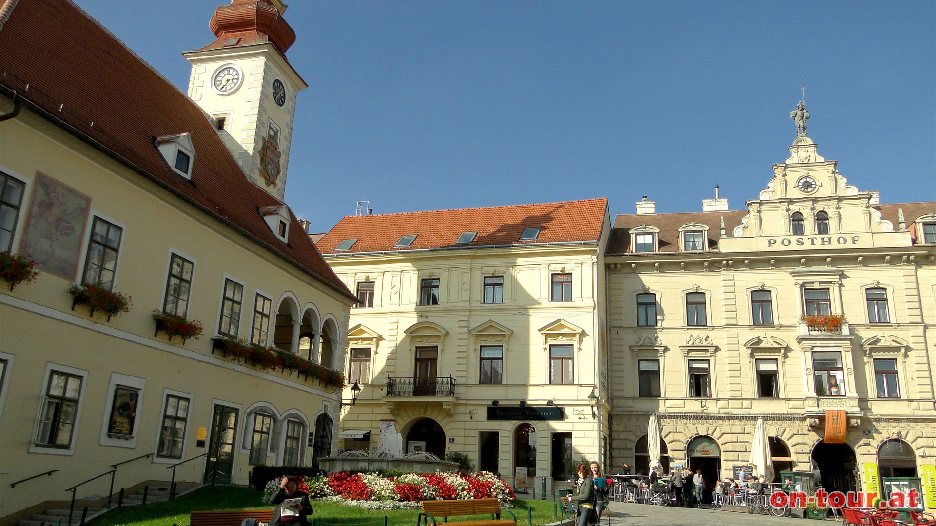 Ausgangspunkt ist die historische Altstadt von Mdling. Vom Rathaus aus gehen wir die Pfarrgasse...