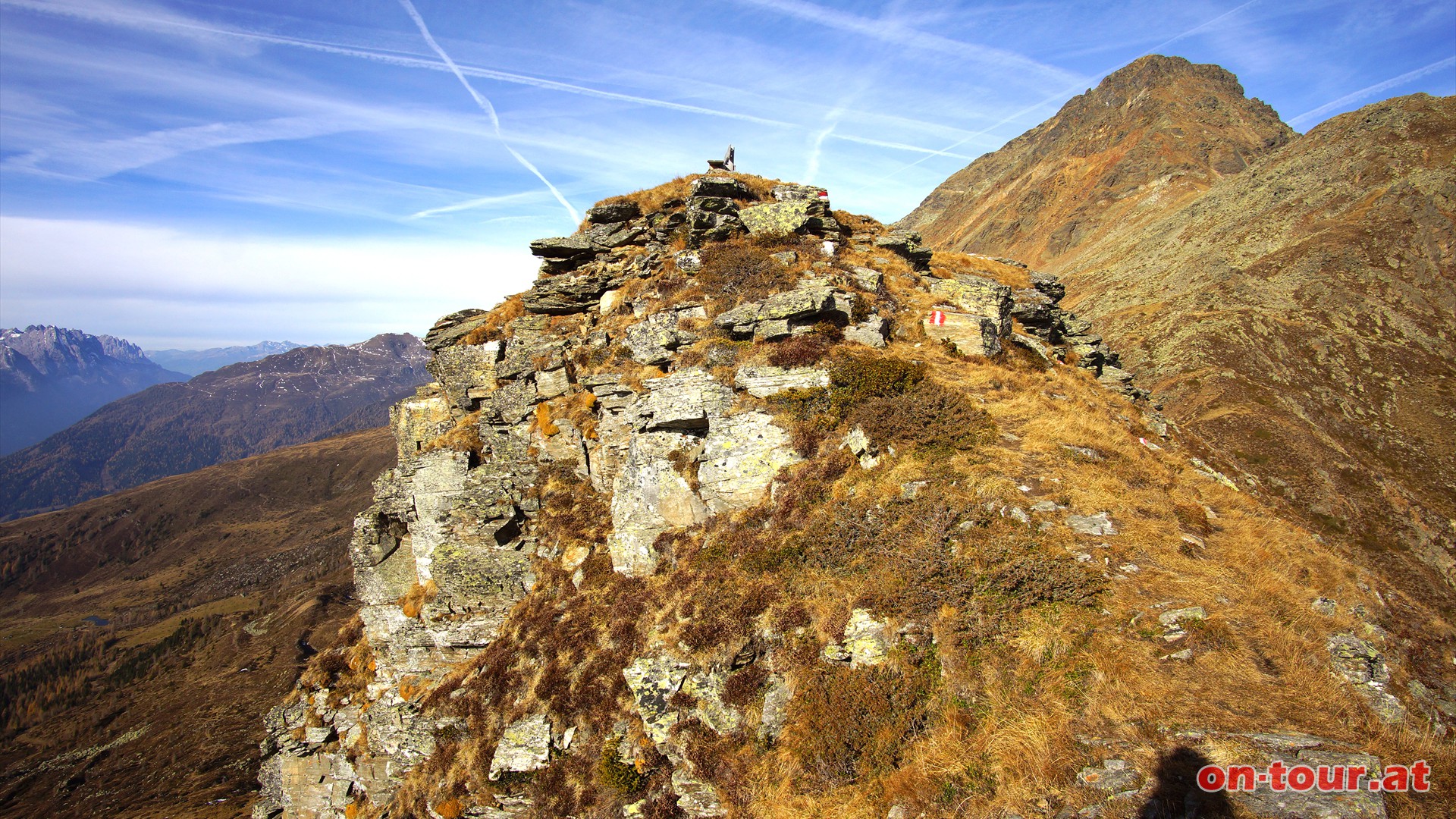 bergang zum Mokarspitz. Rckblick zum Dachskofel.