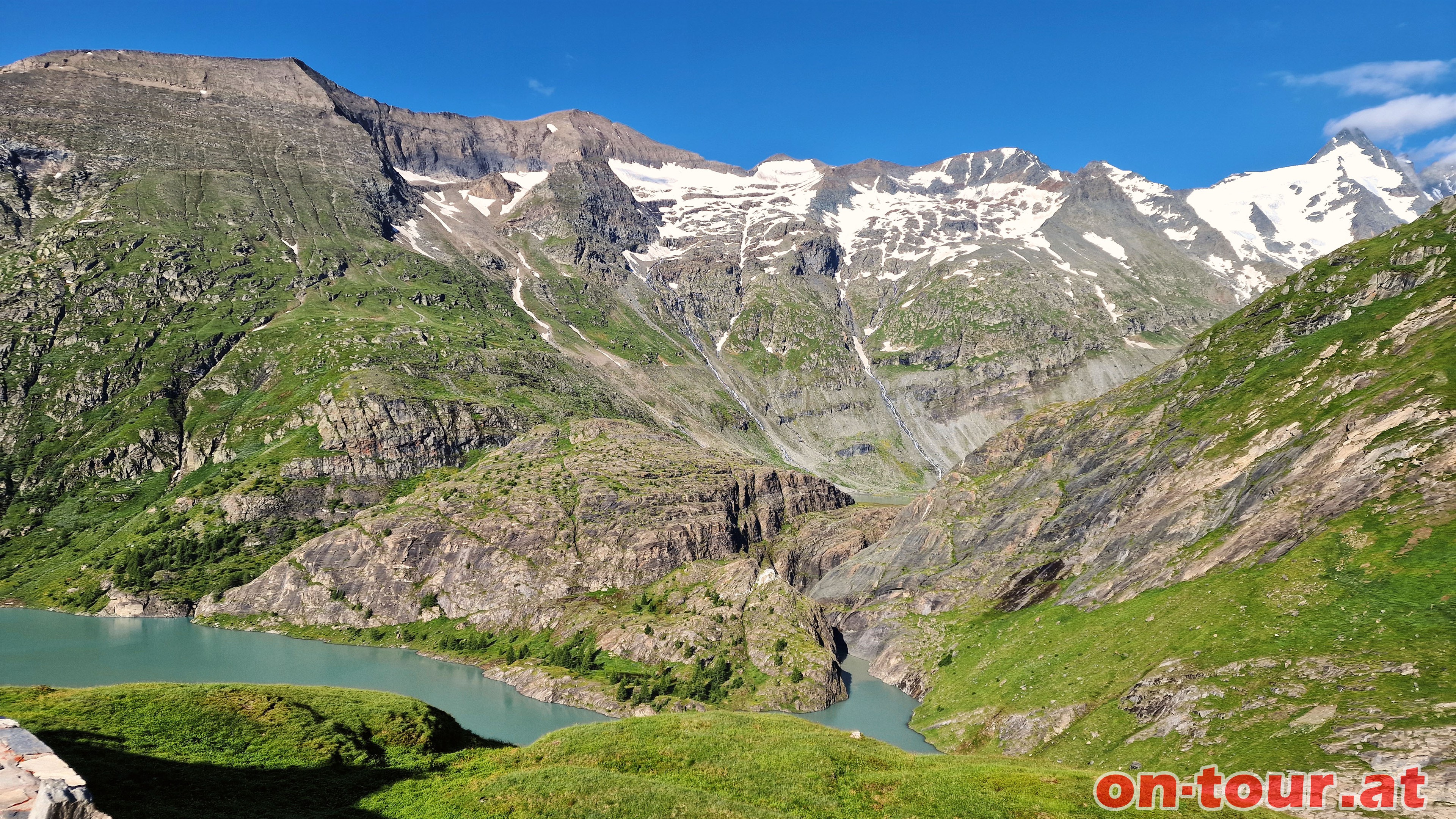 Oberes Mlltal mit Margaritzen-Stausee und Groglockner.