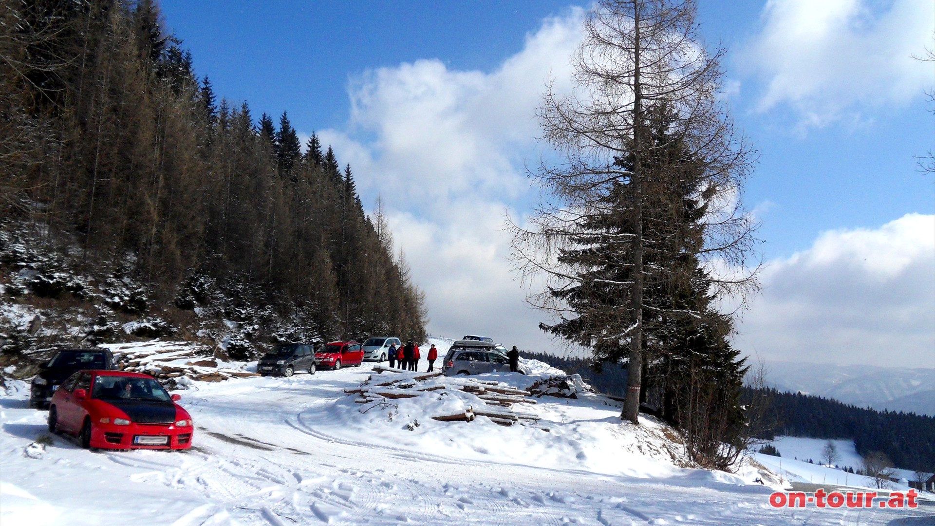 .... den entsprechenden Parkmglichkeiten, die von Rettenegg oder Ratten mit dem PKW zu erreichen sind (ev. Schneekettten).