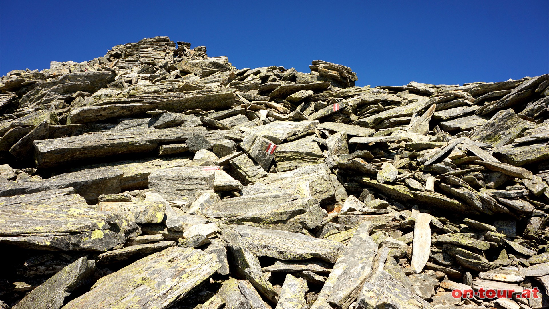 Die letzten 250 Meter sind zwar teilweise ein wenig ausgesetzt, aber dennoch relativ einfach zu begehen.