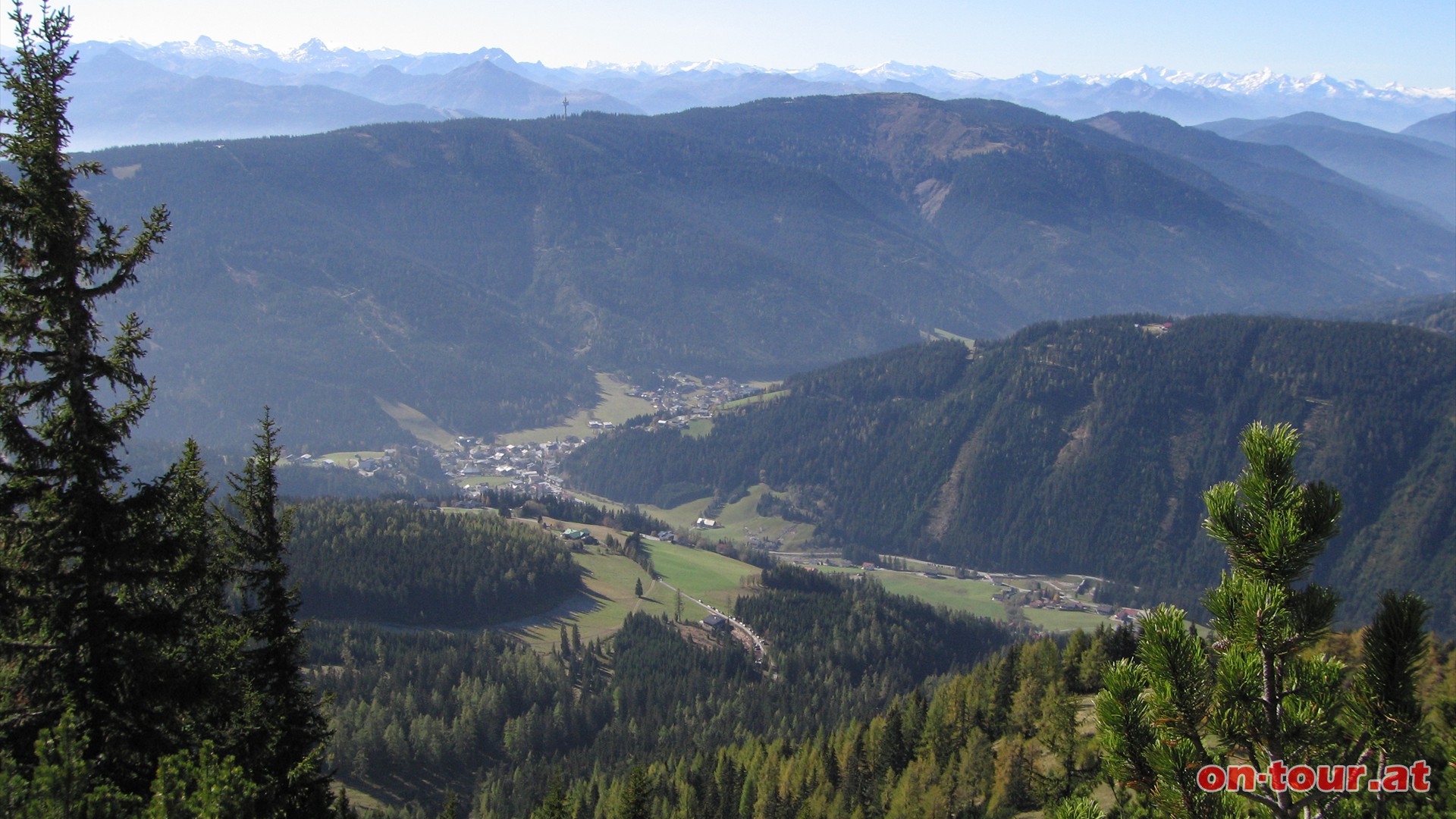 Im Sden von Filzmoos liegt der Rossbrand. Dort ist das Skigebiet der Filzmooser.