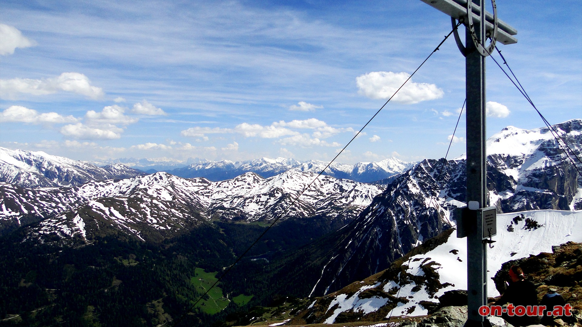 Nach etwa 4-5 Std. ist der Gipfel der Rtenspitze erreicht.