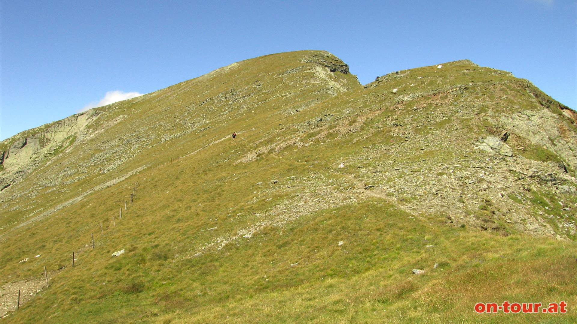 Vom Arfeld etwa 50 m bergab und mig steil aufs Rupprechtseck.