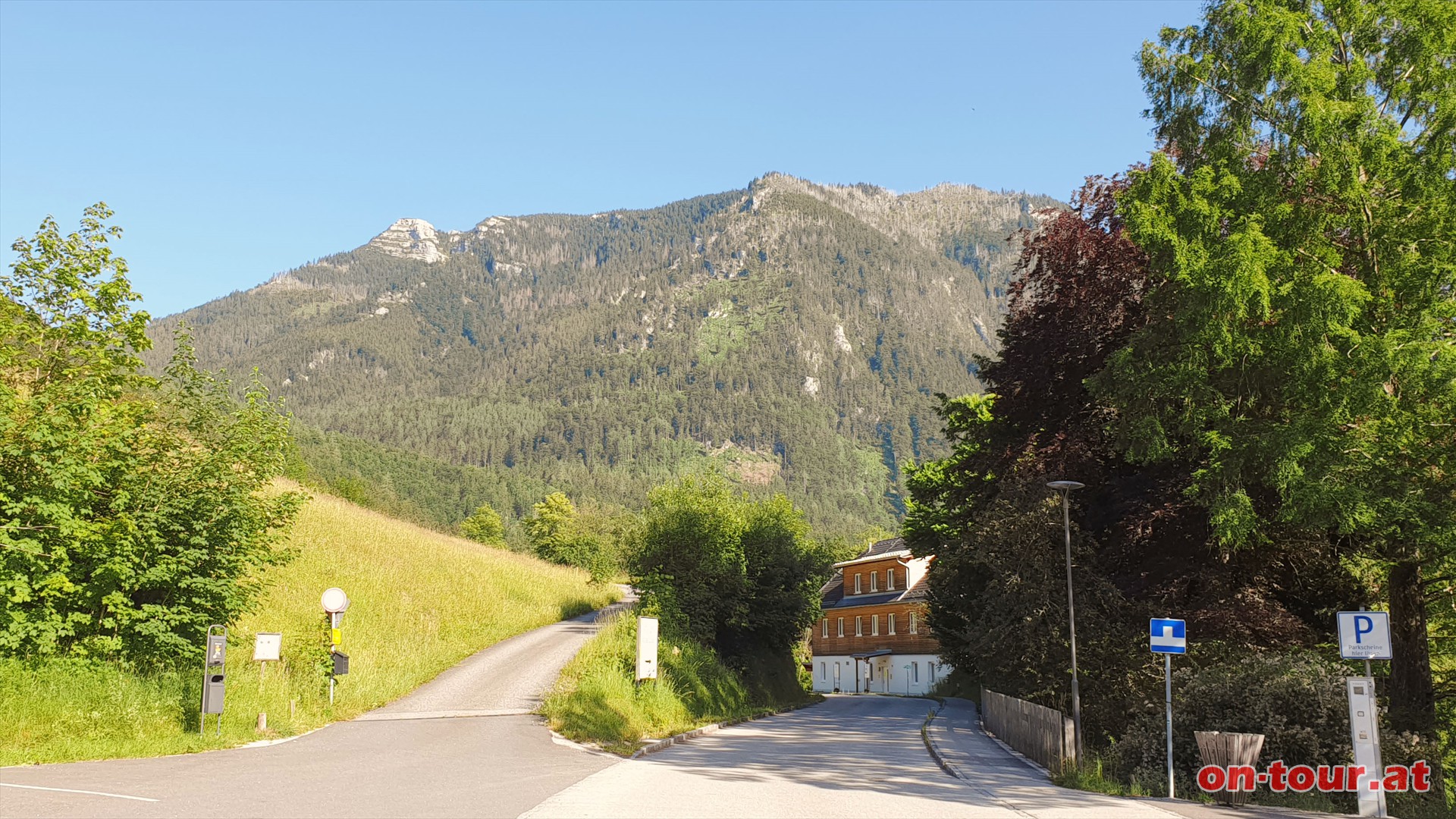 Start; Parkplatz Seehof beim Lunzer See. Blick auf Scheibe und Scheiblingstein.