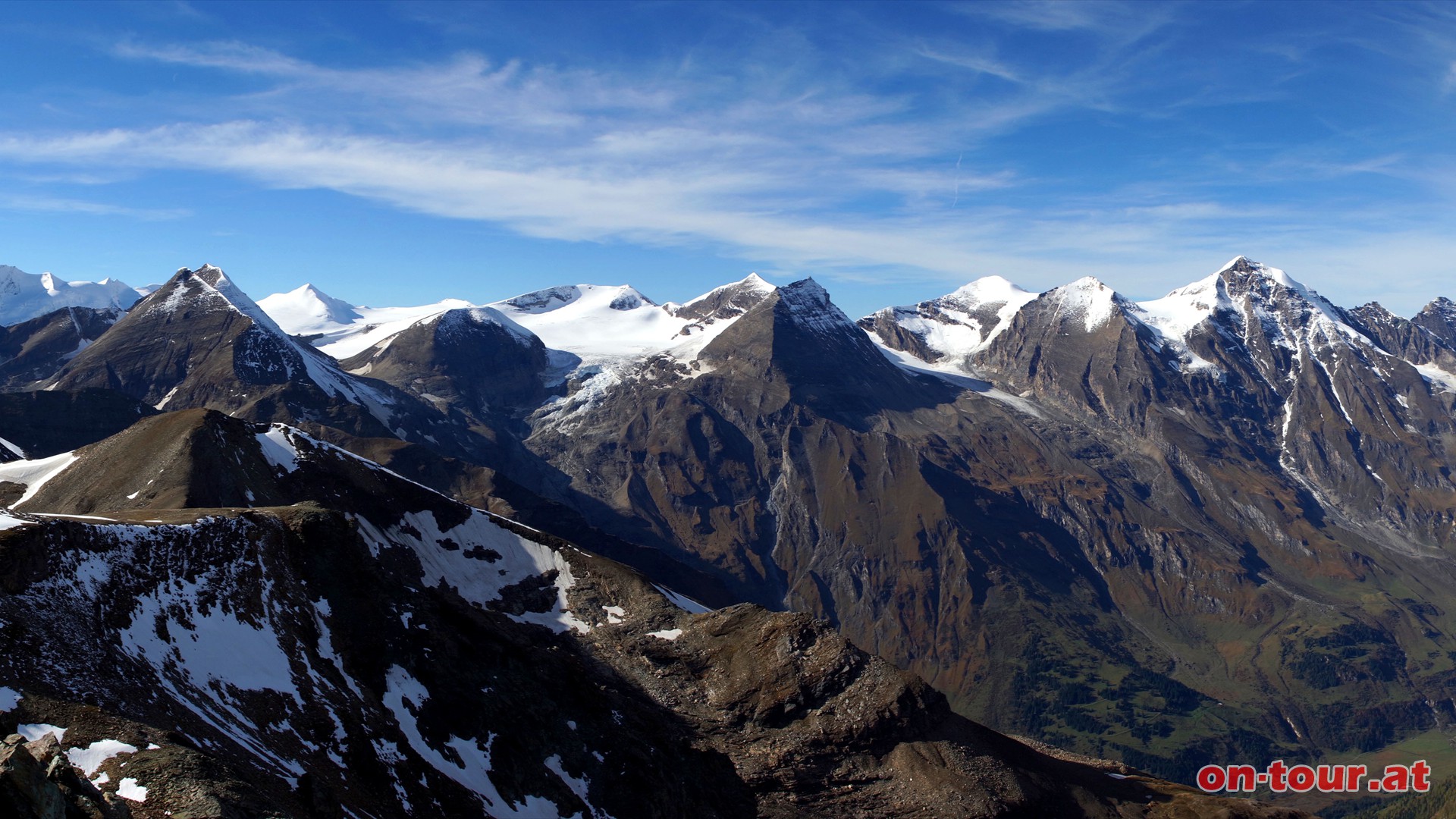 Brennkogel-Nordwestpanorama mit allen groen 3000ern der Grlocknergruppe.