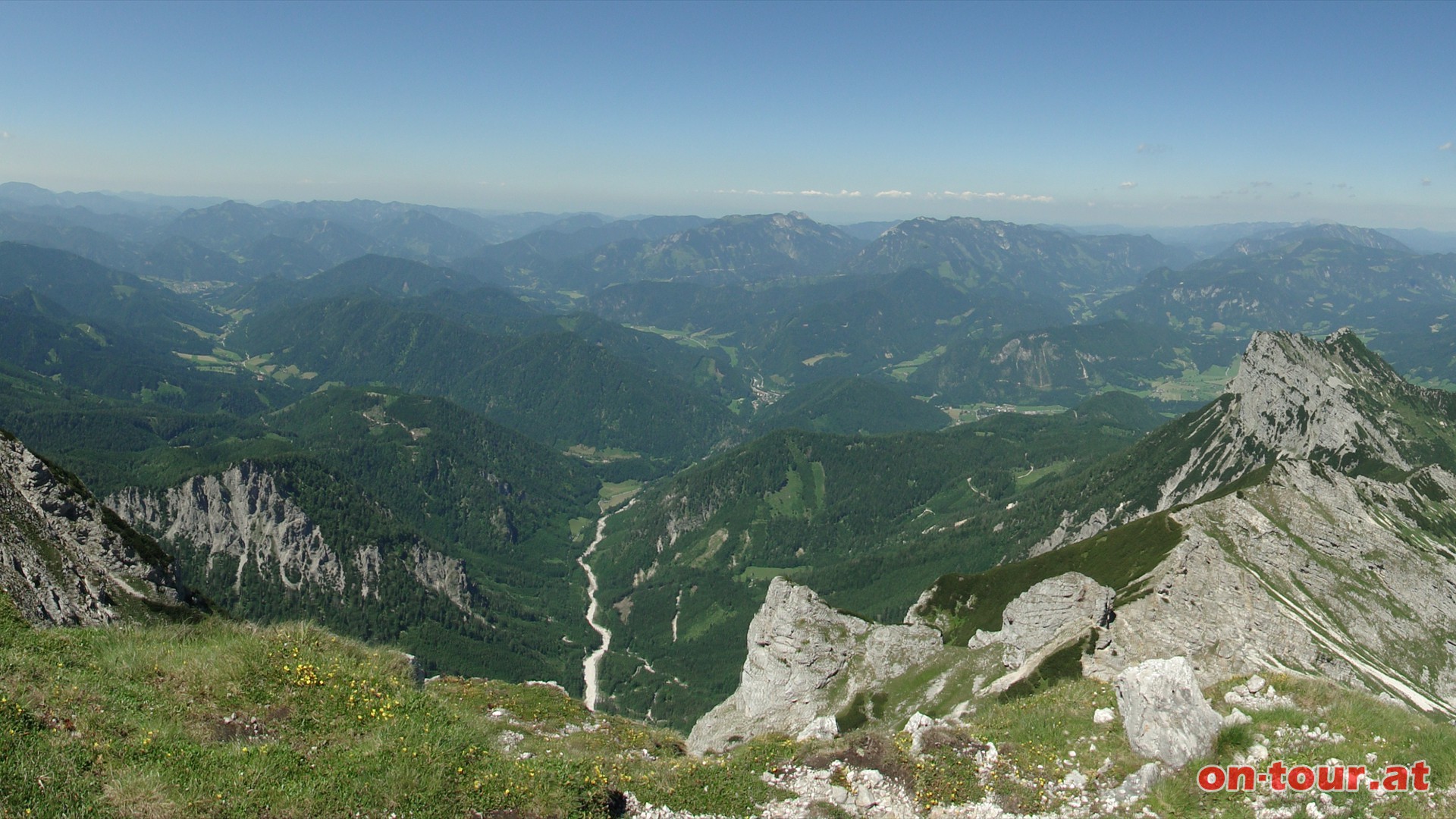 Tamischbachturm; Blick nach Norden