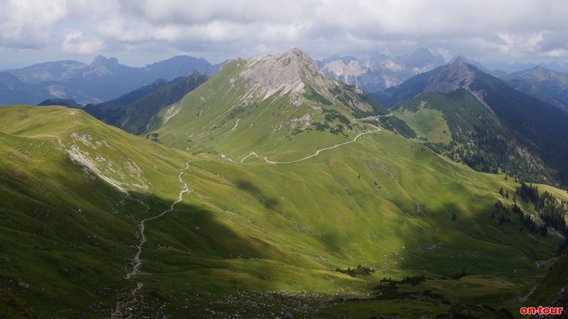 Rckblick nach NO: Sulzspitze und Gappenfeldalm.